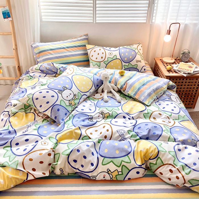 91家纺网 家纺一手货源 找家纺 仟网汇 2021新款春夏全棉小清新卡通系列四件套 草莓乐园