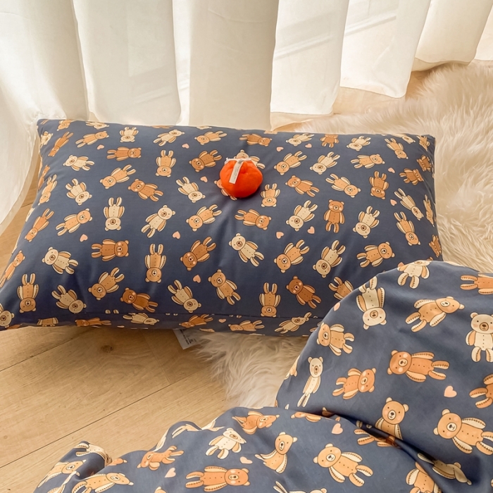 91家纺网 家纺一手货源 找家纺 沐棉家居  2022年新款13370全棉印花四件套直播爆款 布偶熊