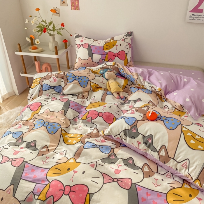 91家纺网 家纺一手货源 找家纺 沐棉家居  2022年新款13370全棉印花四件套直播爆款 喵喵聚会