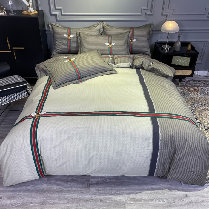 91家纺网 家纺一手货源 找家纺 金爱家 2021新款全棉13372四件套条格简约系列 极简主义