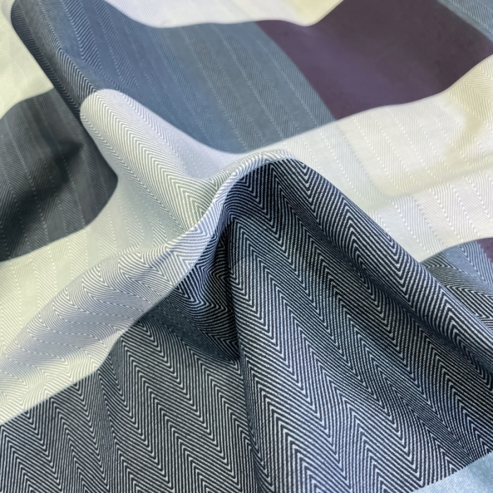 91家纺网 家纺一手货源 找家纺 金爱家 2021新款全棉13372四件套条格简约系列 巴伦