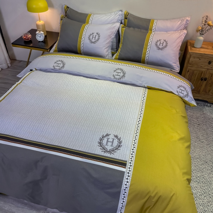 91家纺网 家纺一手货源 找家纺 金爱家 2021新款全棉13372四件套条格简约系列 波士顿