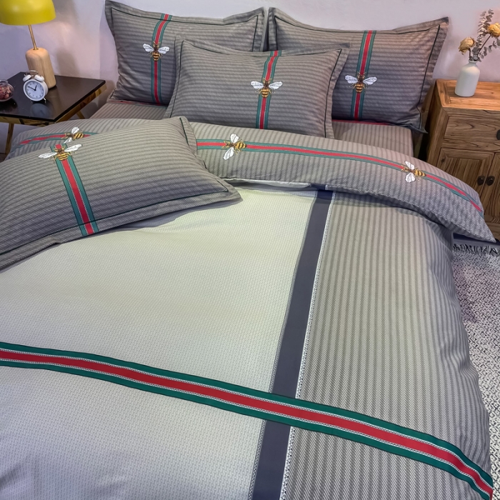 91家纺网 家纺一手货源 找家纺 金爱家 2021新款全棉13372四件套条格简约系列 极简主义