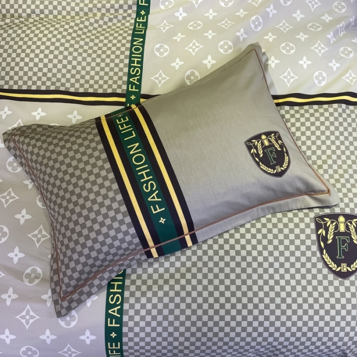 91家纺网 家纺一手货源 找家纺 金爱家 2021新款全棉13372四件套条格简约系列 加州咖