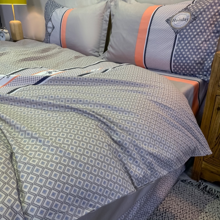 91家纺网 家纺一手货源 找家纺 金爱家 2021新款全棉13372四件套条格简约系列 卢卡斯