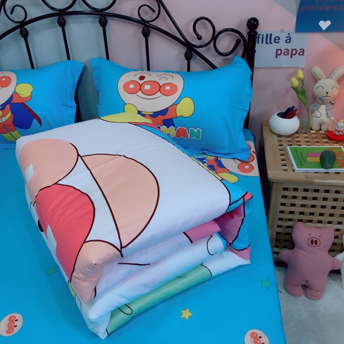 91家纺网 家纺一手货源 找家纺 金爱家 2021新款13070卡通全棉四件套 独家粉面包超人