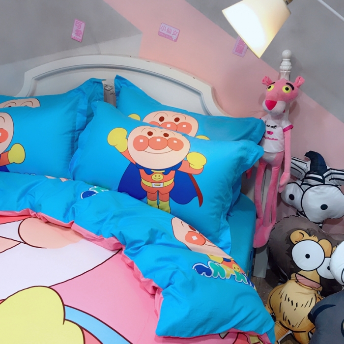 91家纺网 家纺一手货源 找家纺 金爱家 2021新款13070卡通全棉四件套 独家粉面包超人