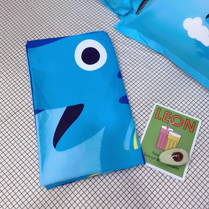 91家纺网 家纺一手货源 找家纺 金爱家 2021新款13070卡通全棉四件套 独家恐龙森林蓝