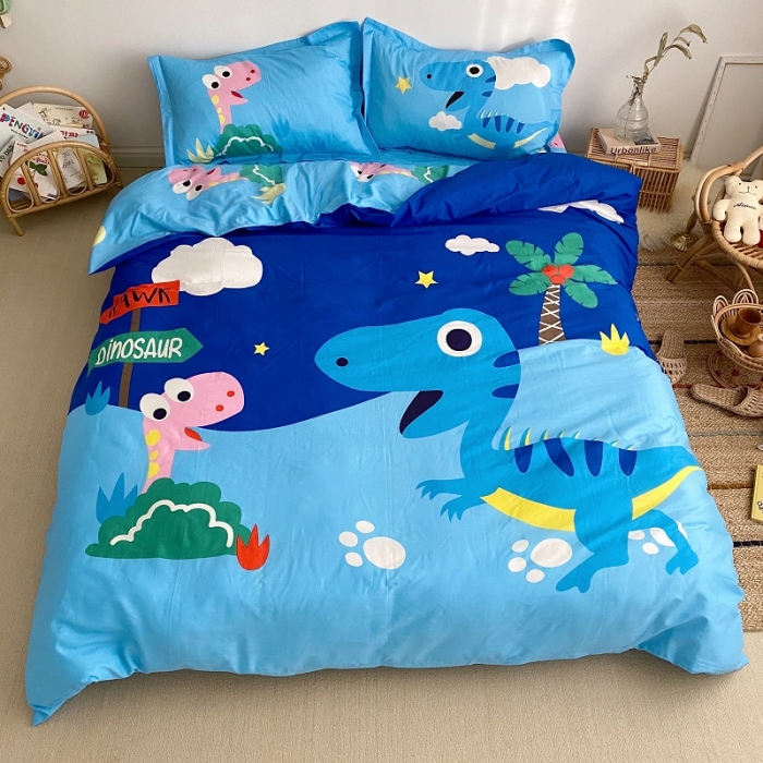 91家纺网 家纺一手货源 找家纺 金爱家 2021新款13372卡通全棉四件套 独家恐龙森林蓝