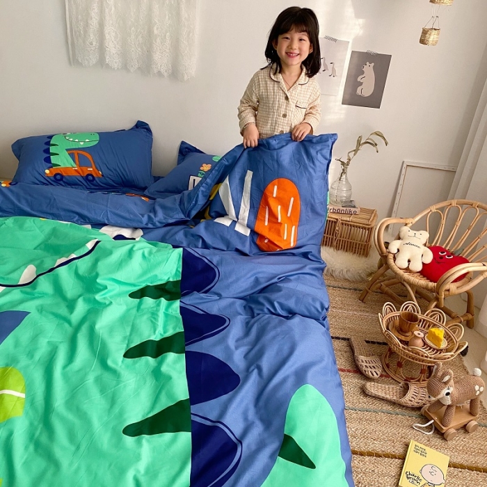 91家纺网 家纺一手货源 找家纺 金爱家 2021新款13372卡通全棉四件套 恐龙乐园1