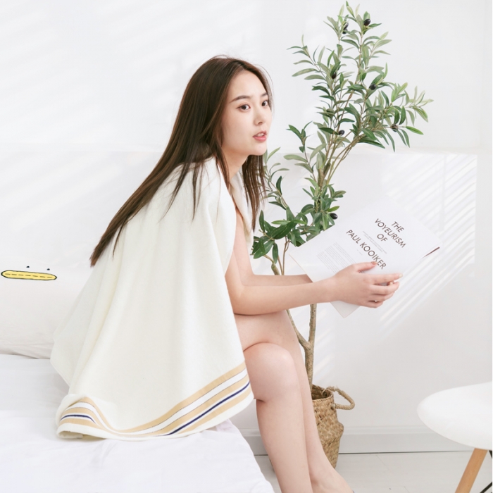 91家纺网 家纺一手货源 找家纺 朴尔 2021新款全棉32股彩格条系列毛巾浴巾浴巾洁白色