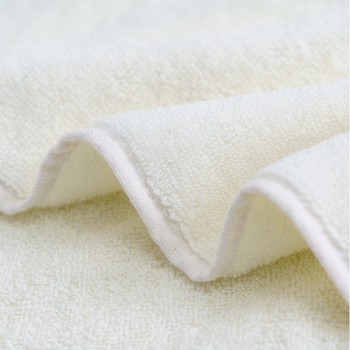 91家纺网 家纺一手货源 找家纺 朴尔 2021新款全棉32股彩格条系列毛巾浴巾浴巾洁白色