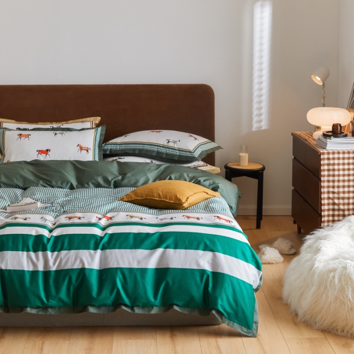 91家纺网 家纺一手货源 找家纺 优然居 2021新款小边款轻奢风四件套 艾尔玛墨绿