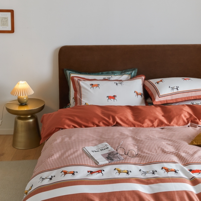 91家纺网 家纺一手货源 找家纺 优然居 2021新款小边款轻奢风四件套 艾尔玛秋叶红