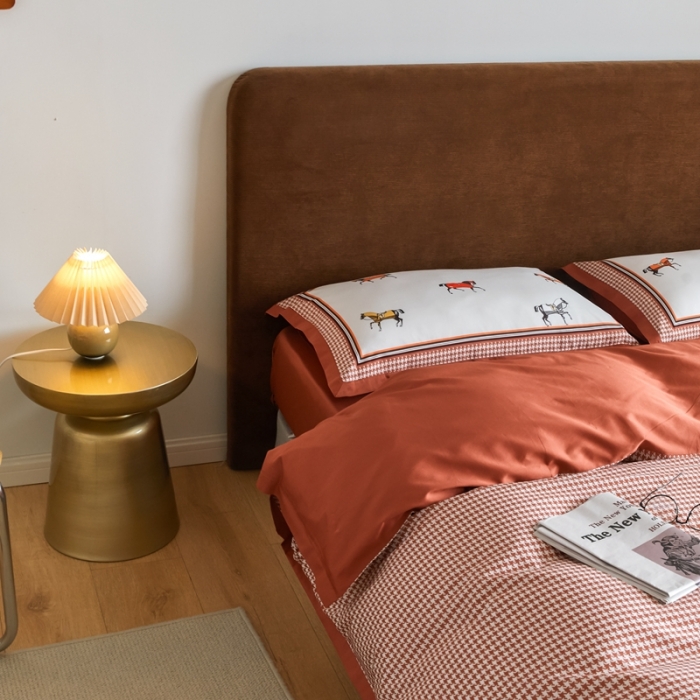 91家纺网 家纺一手货源 找家纺 优然居 2021新款小边款轻奢风四件套 艾尔玛秋叶红