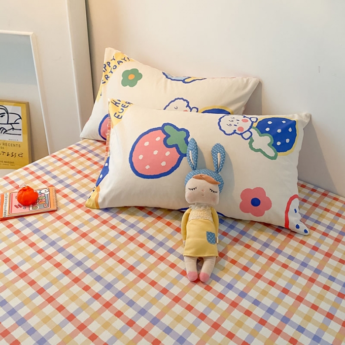 91家纺网 家纺一手货源 找家纺 梦家居 2021春季新品全棉小清新四件套 草莓甜心