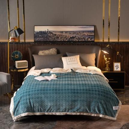 网客 2024新款千鸟格立体雕花绒多用毯 宝石蓝