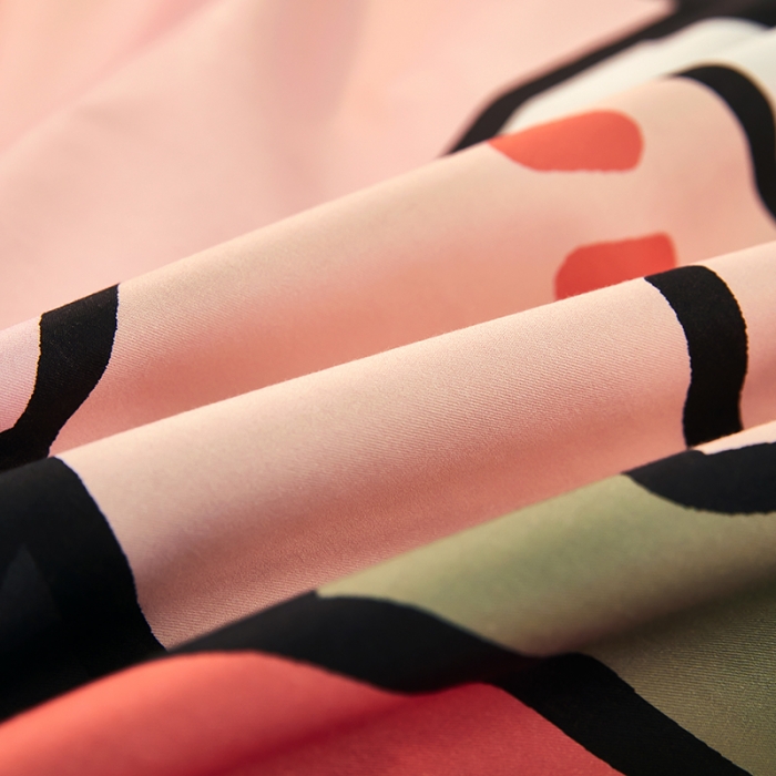 91家纺网 家纺一手货源 找家纺 雲归梦 2021全棉大版四件套可爱卡通系列 呆檬粉