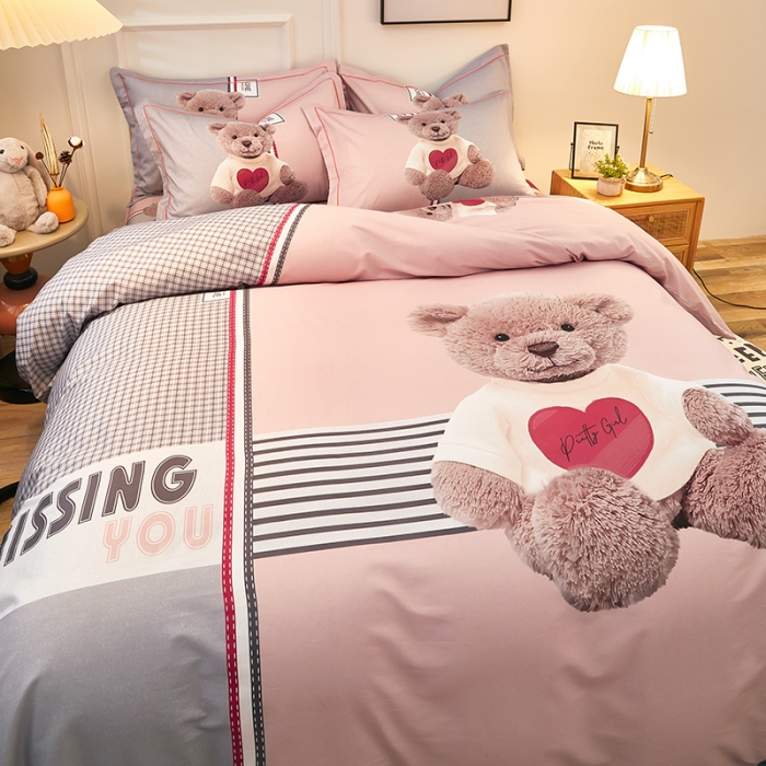 91家纺网 家纺一手货源 找家纺 雲归梦 2021全棉大版四件套可爱卡通系列 玲珑熊