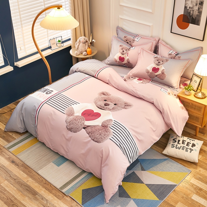 91家纺网 家纺一手货源 找家纺 雲归梦 2021全棉大版四件套可爱卡通系列 玲珑熊