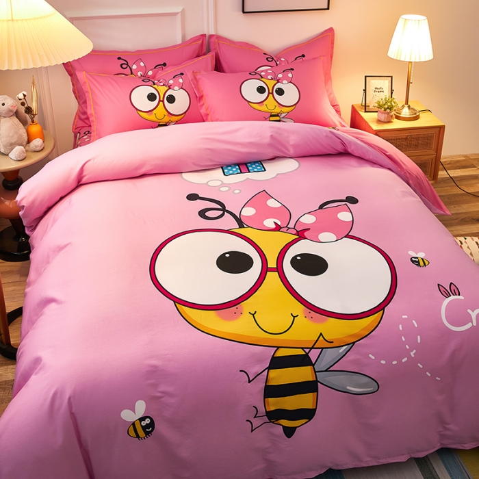 91家纺网 家纺一手货源 找家纺 雲归梦 2021全棉大版四件套可爱卡通系列 小蜜蜂