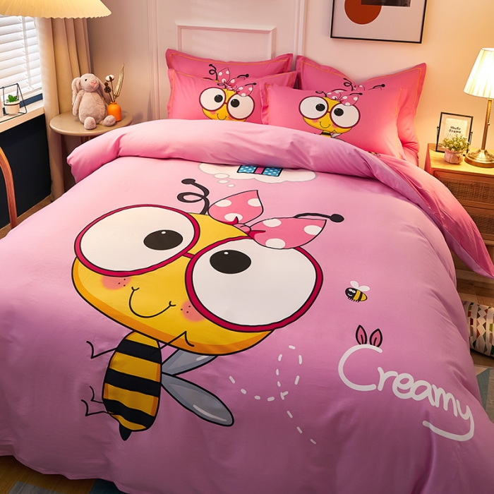 91家纺网 家纺一手货源 找家纺 雲归梦 2021全棉大版四件套可爱卡通系列 小蜜蜂