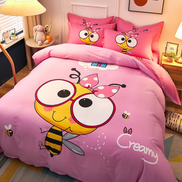 91家纺网 家纺一手货源 找家纺 雲归梦 2021全棉大版四件套可爱卡通系列 小蜜蜂