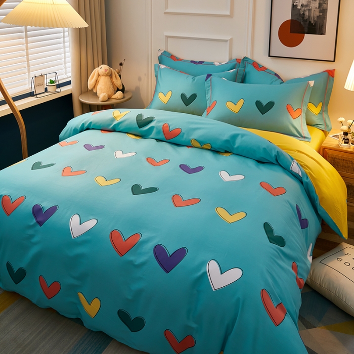 91家纺网 家纺一手货源 找家纺 雲归梦 2021全棉大版四件套可爱卡通系列 心心相印（兰）