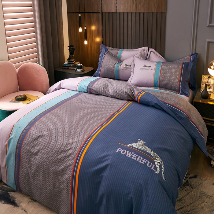 91家纺网 家纺一手货源 找家纺 雲归梦 2021全棉大版四件套休闲格条系列 奥德利