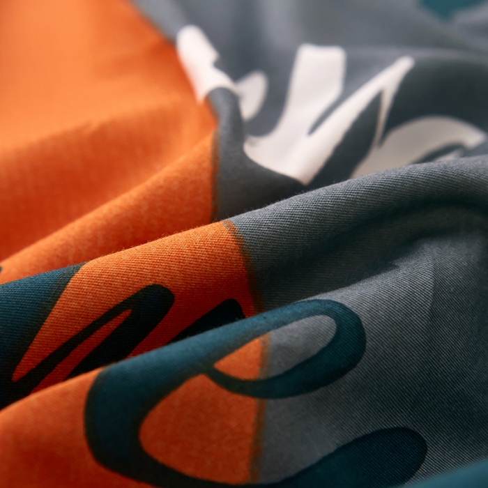 91家纺网 家纺一手货源 找家纺 雲归梦 2021全棉大版四件套休闲格条系列 时尚元素