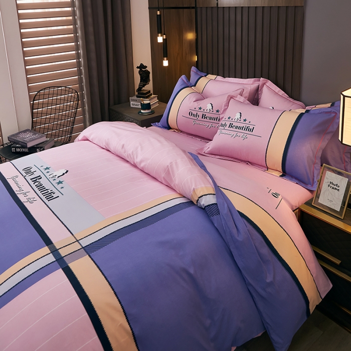 91家纺网 家纺一手货源 找家纺 雲归梦 2021全棉大版四件套休闲格条系列 悠闲时代