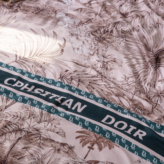 91家纺网 家纺一手货源 找家纺 娇逸 2021新款40天丝莫代尔镂空款夏凉被 格瑞斯