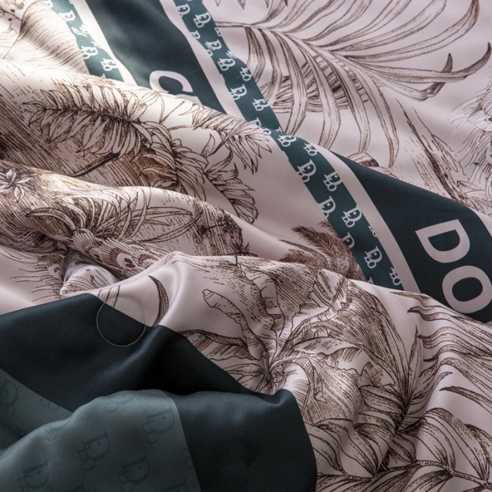 91家纺网 家纺一手货源 找家纺 娇逸 2021新款40天丝莫代尔镂空款夏凉被 格瑞斯