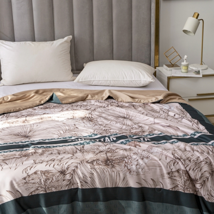 91家纺网 家纺一手货源 找家纺 娇逸 2021新款40天丝莫代尔镂空款夏凉被 格瑞斯