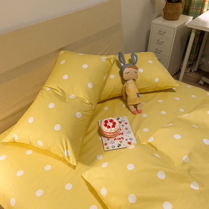 91家纺网 家纺一手货源 找家纺 梦家居 2021新款全棉波点系列四件套 波点浅黄