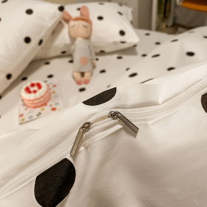 91家纺网 家纺一手货源 找家纺 梦家居 2021新款全棉波点系列四件套 波点浅米白