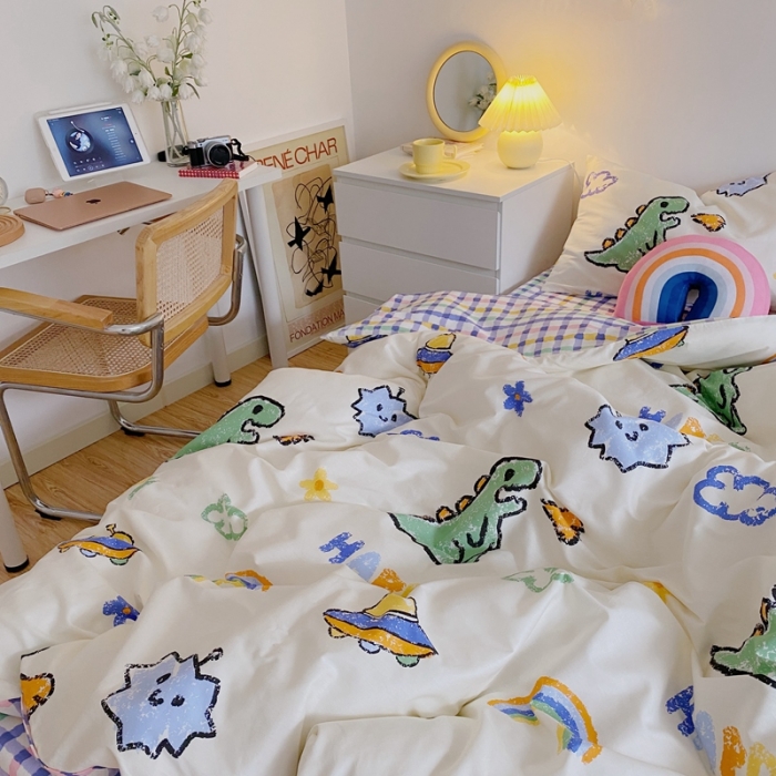 91家纺网 家纺一手货源 找家纺 星期八 2021新款13372你好春天系列四件套 happy恐龙