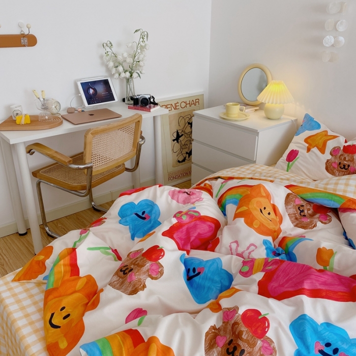 91家纺网 家纺一手货源 找家纺 星期八 2021新款13372你好春天系列四件套 彩绘童话