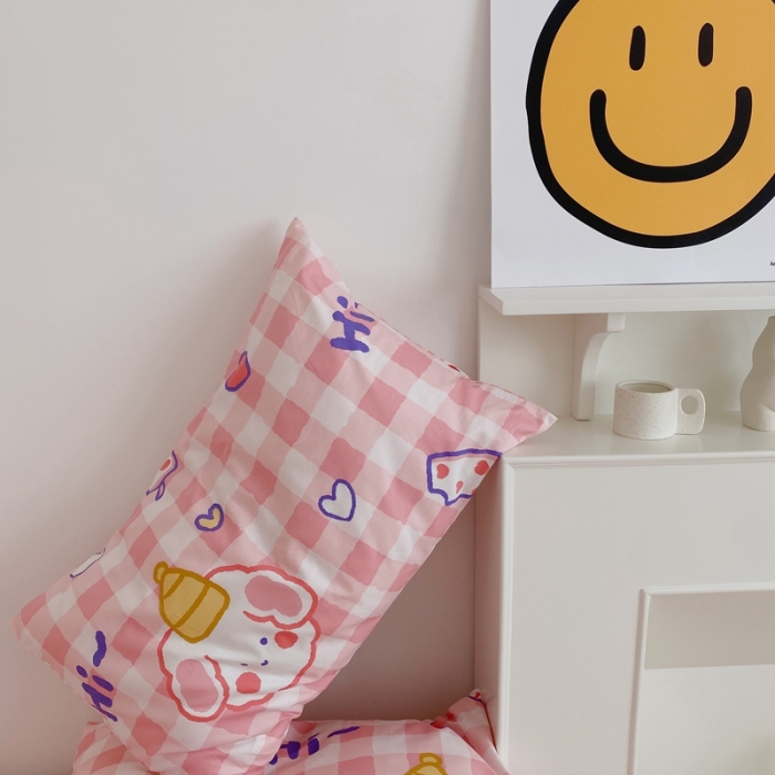 91家纺网 家纺一手货源 找家纺 星期八 2021新款13372你好春天系列四件套 粉格汪