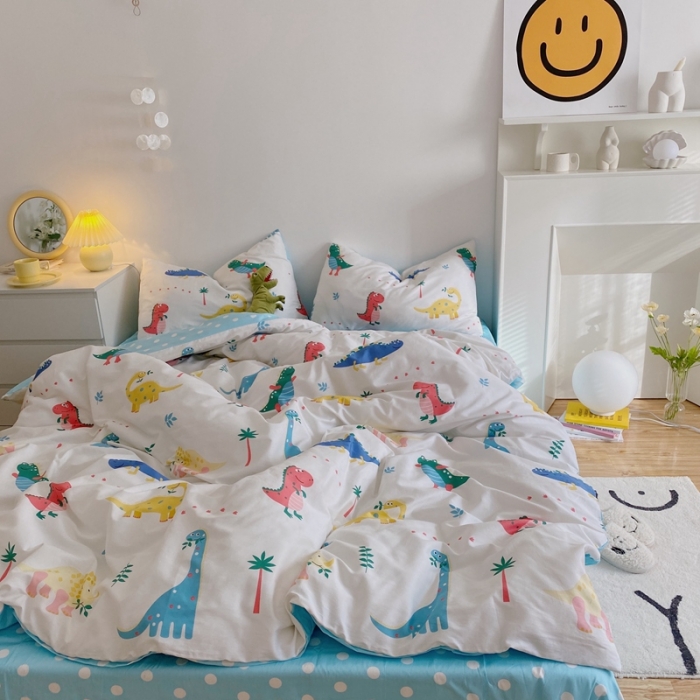 91家纺网 家纺一手货源 找家纺 星期八 2021新款13372你好春天系列四件套 恐龙世界