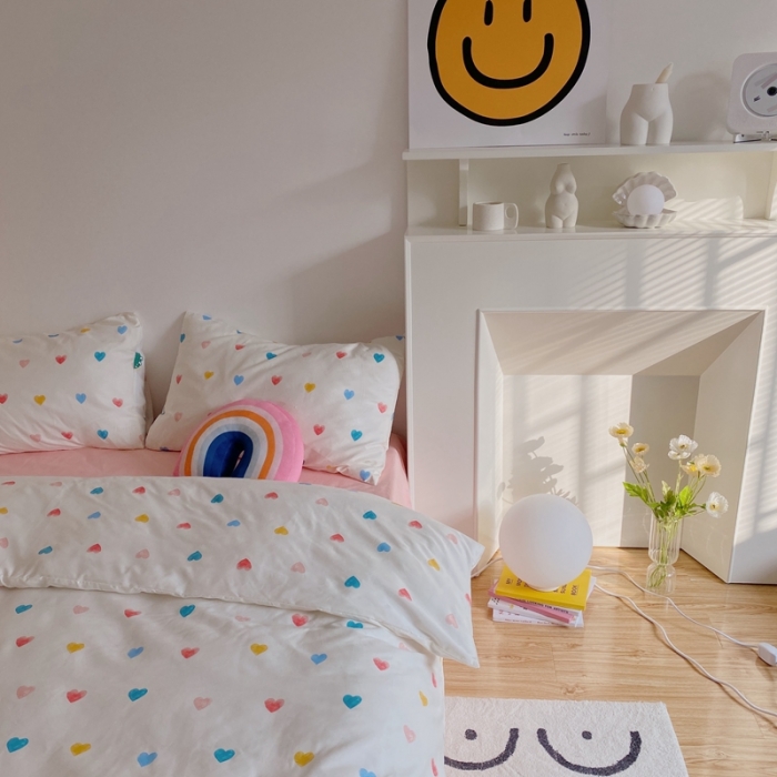 91家纺网 家纺一手货源 找家纺 星期八 2021新款13372你好春天系列四件套 七彩爱心