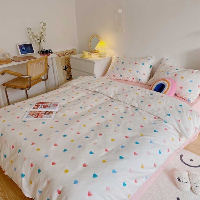 91家纺网 家纺一手货源 找家纺 星期八 2021新款13372你好春天系列四件套 七彩爱心