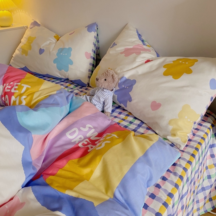 91家纺网 家纺一手货源 找家纺 星期八 2021新款13372你好春天系列四件套 糖果熊