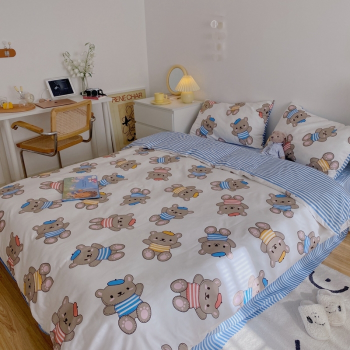 91家纺网 家纺一手货源 找家纺 星期八 2021新款13372你好春天系列四件套 小熊派对