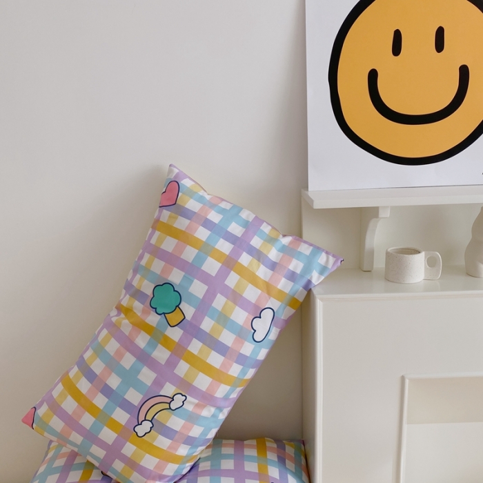 91家纺网 家纺一手货源 找家纺 星期八 2021新款13372你好春天系列四件套 紫格小熊