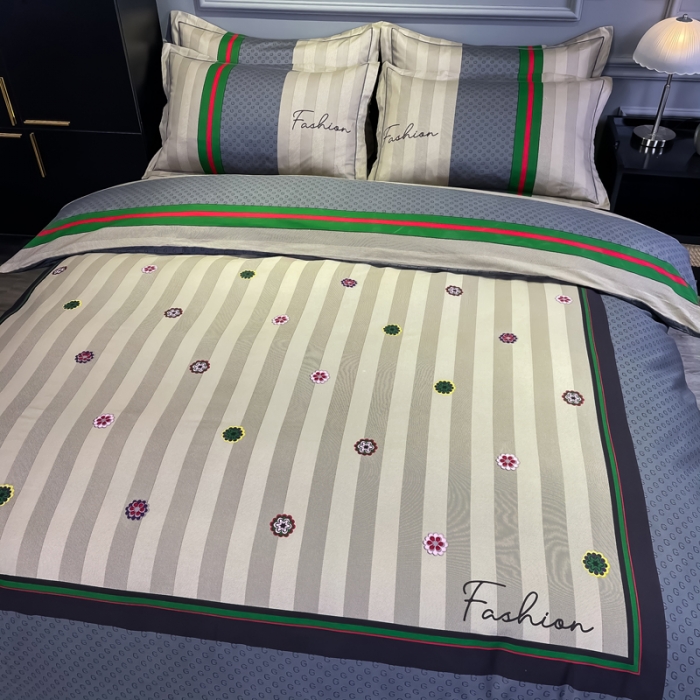 91家纺网 家纺一手货源 找家纺 金爱家 2021新款全棉13372四件套条格简约系列 古奈