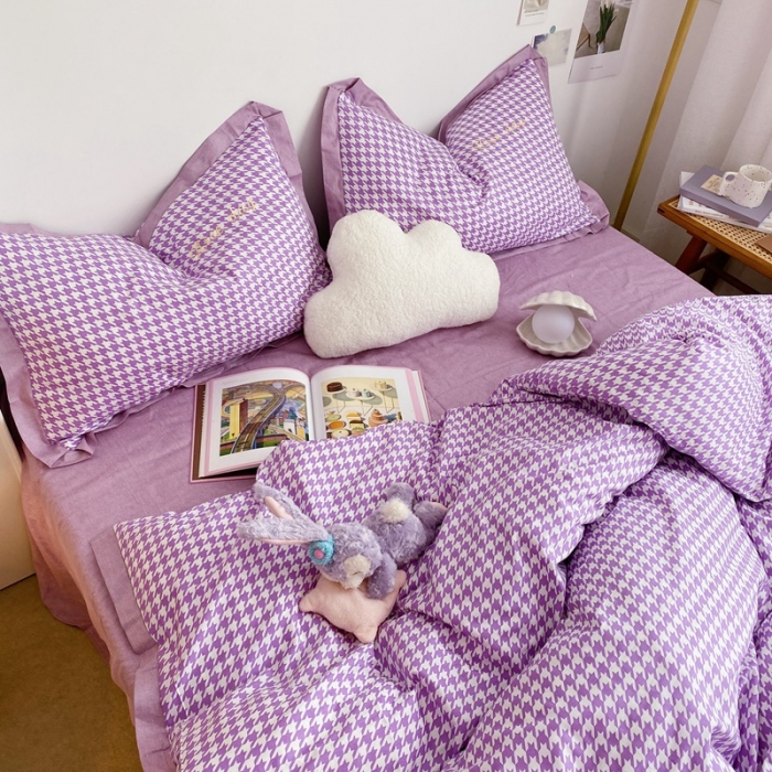 91家纺网 家纺一手货源 找家纺 （总）星期八 2021新款13372千鸟格刺绣四件套