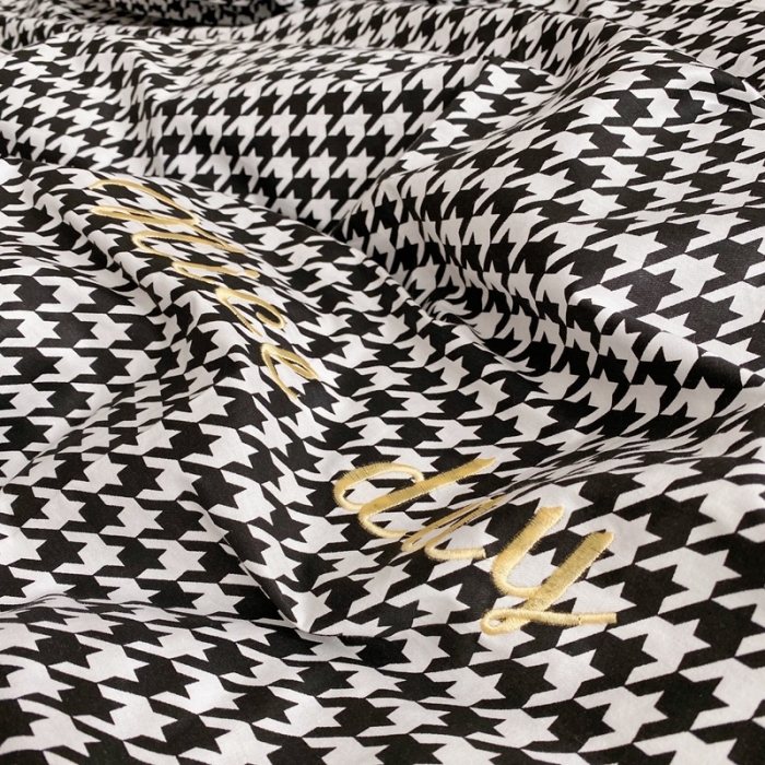 91家纺网 家纺一手货源 找家纺 星期八 2021新款13372千鸟格刺绣四件套 千鸟格黑