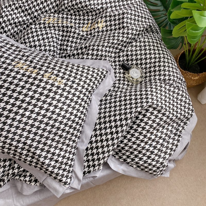 91家纺网 家纺一手货源 找家纺 星期八 2021新款13372千鸟格刺绣四件套 千鸟格黑