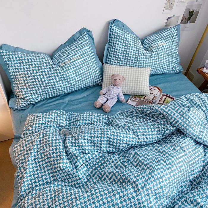 91家纺网 家纺一手货源 找家纺 星期八 2021新款13372千鸟格刺绣四件套 千鸟格蓝